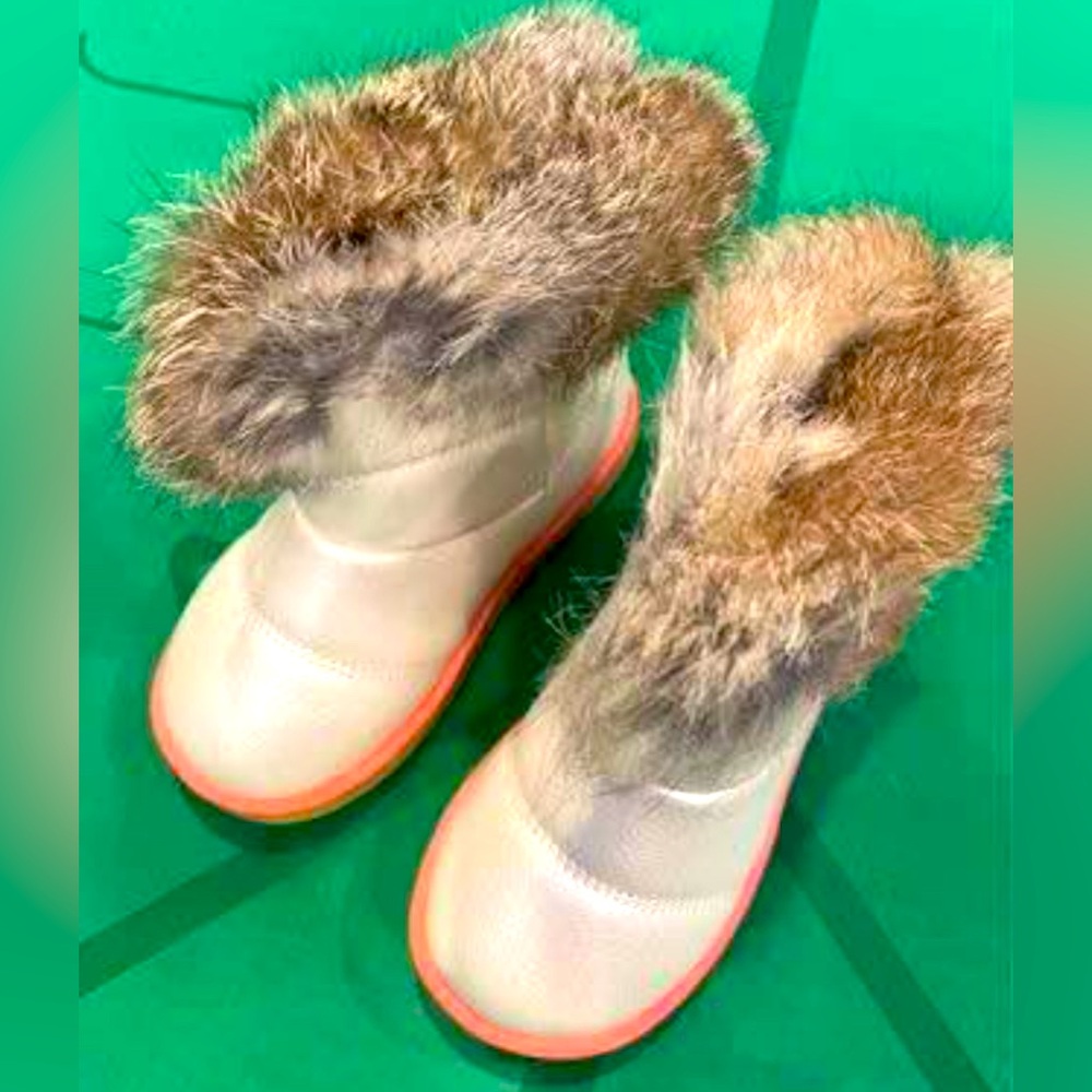 Toddler boots, new